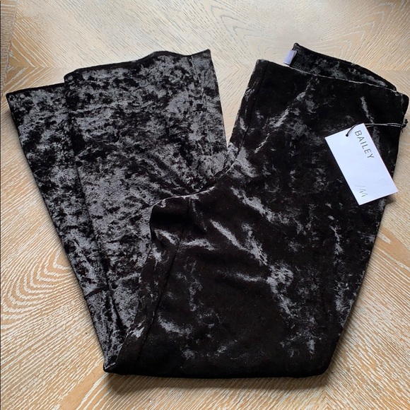 BAILEY 44 PG13 Revolve Black Velvet Crop Pant S - Picture 8 of 8